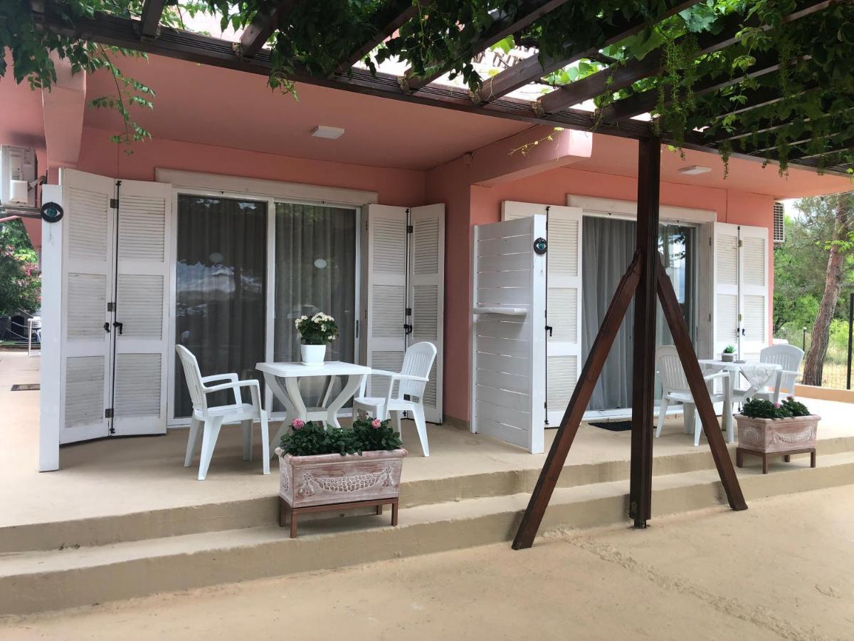 Plaisir Rooms Makriammos Екстер'єр фото